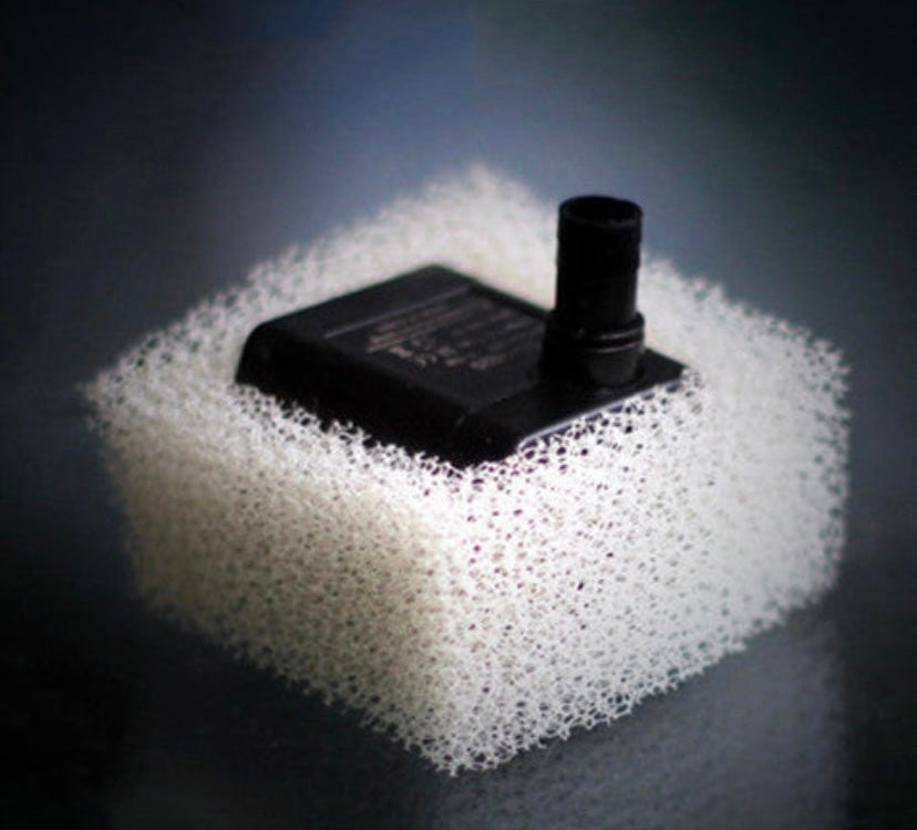 Relaxing and Silent Running Drinking Water Fountain for Cats